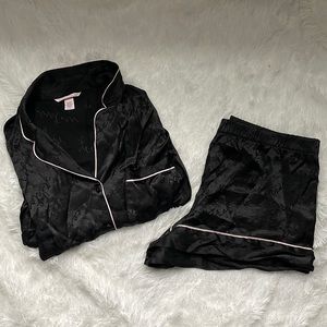 Victoria’s Secret Pajama Set